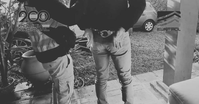 Polícia Judiciária e Policía Nacional detêm russo por lavagem de dinheiro - VOX 4