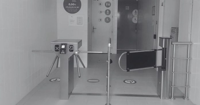 Casas de banho a pagar no Sameiro gera polémica em Braga - VOX